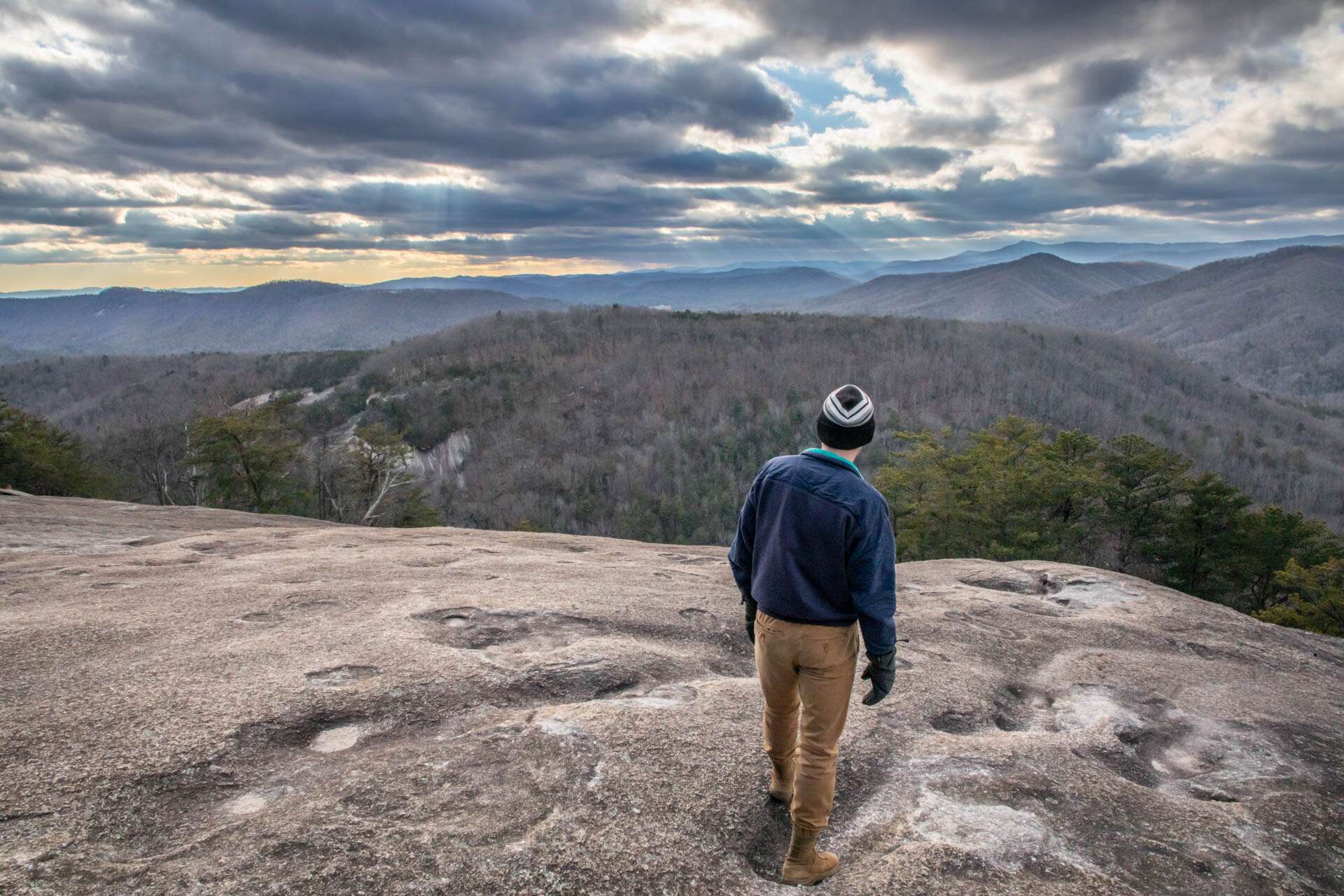 Hike and Wine with us!