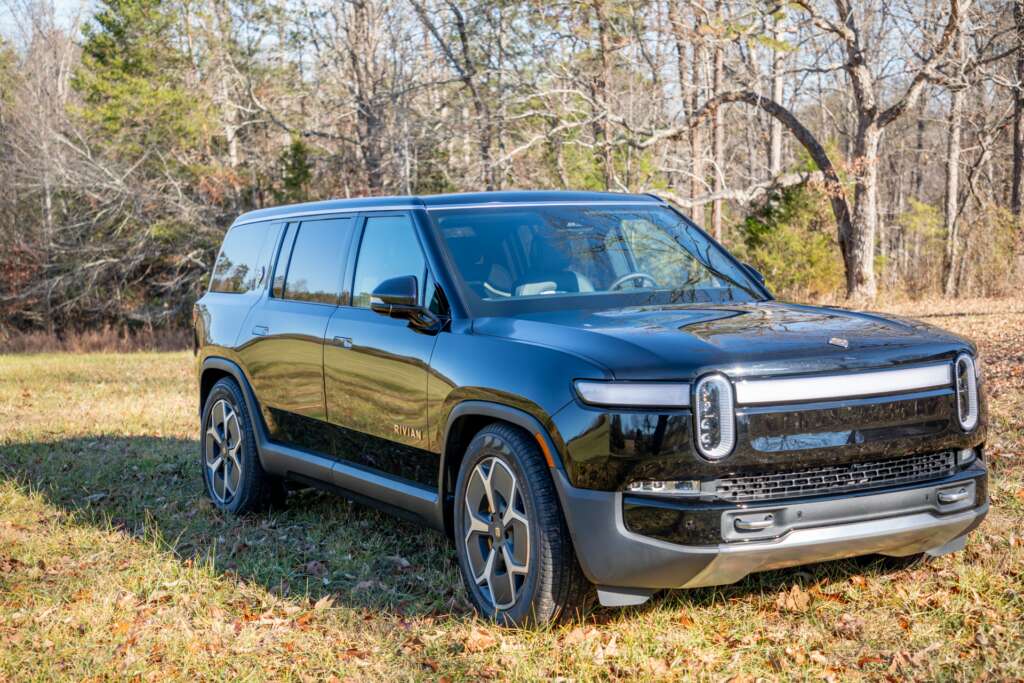The Rivian R1S